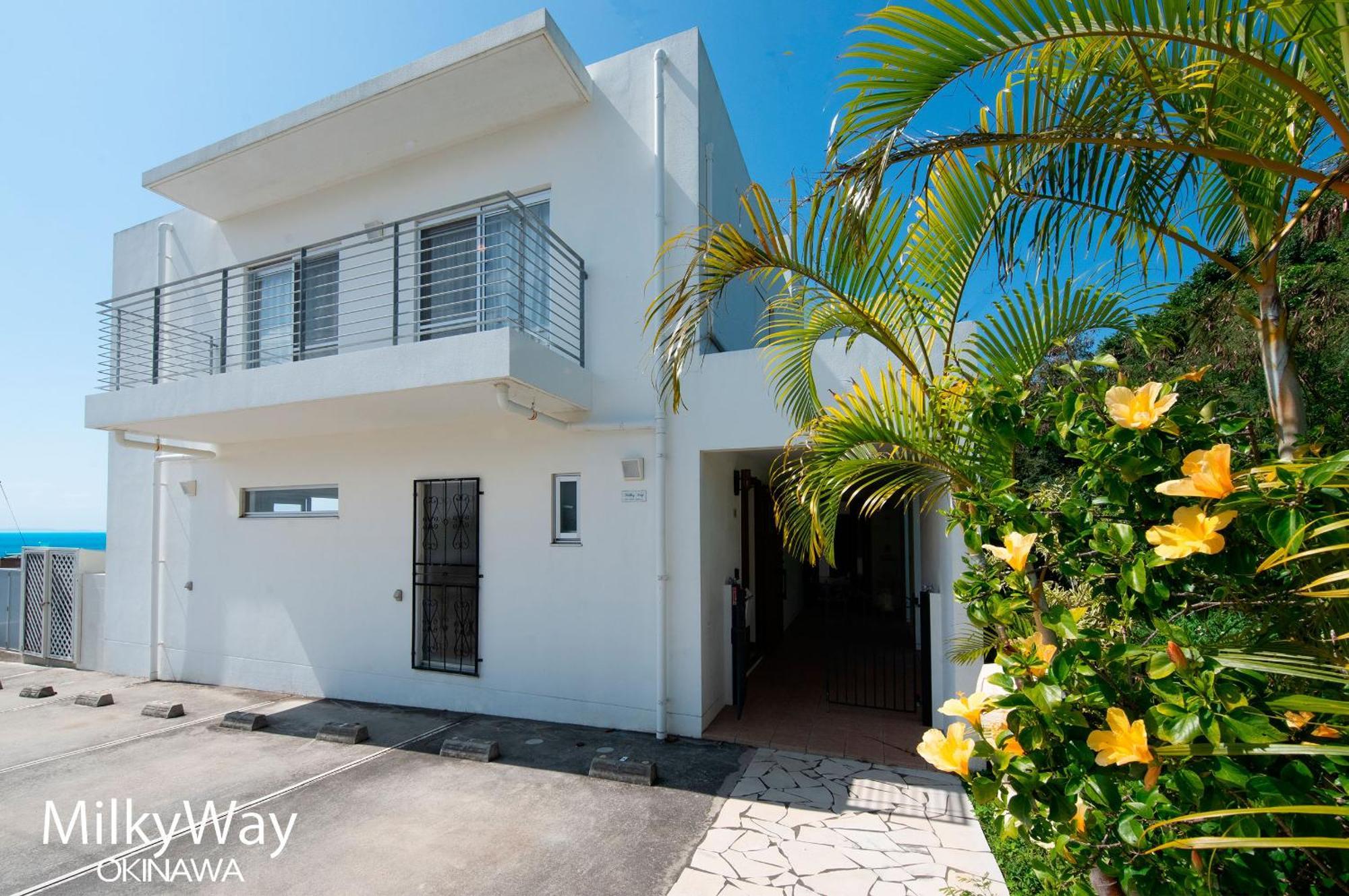 Okinawa Milky Way Villa Yomitan Dış mekan fotoğraf